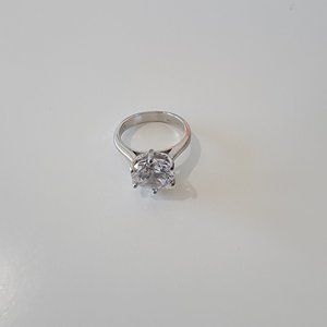 TenFit Jwl 4ct Round Cut Solitaire Hidden Halo Simulated Diamond Ring, Size 6